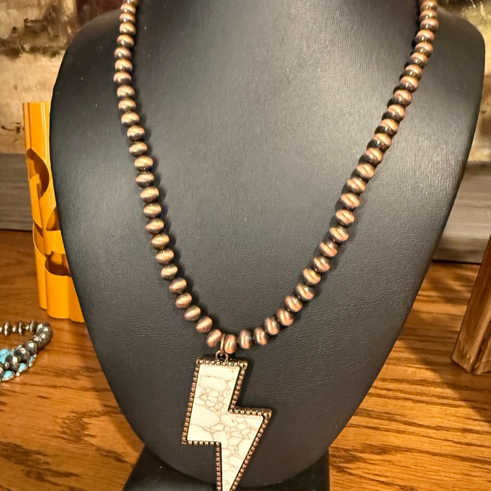 Chic Beaded Necklace with Lightning Bolt Pendant